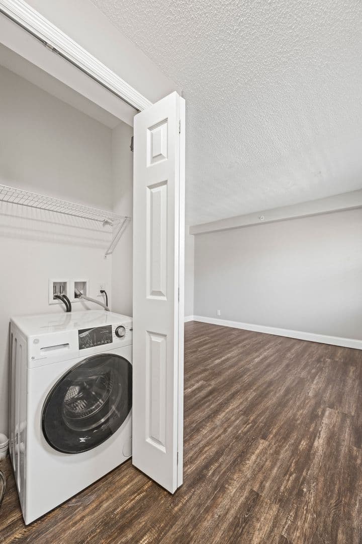 Hixson Apartment: 5519 Highway 153