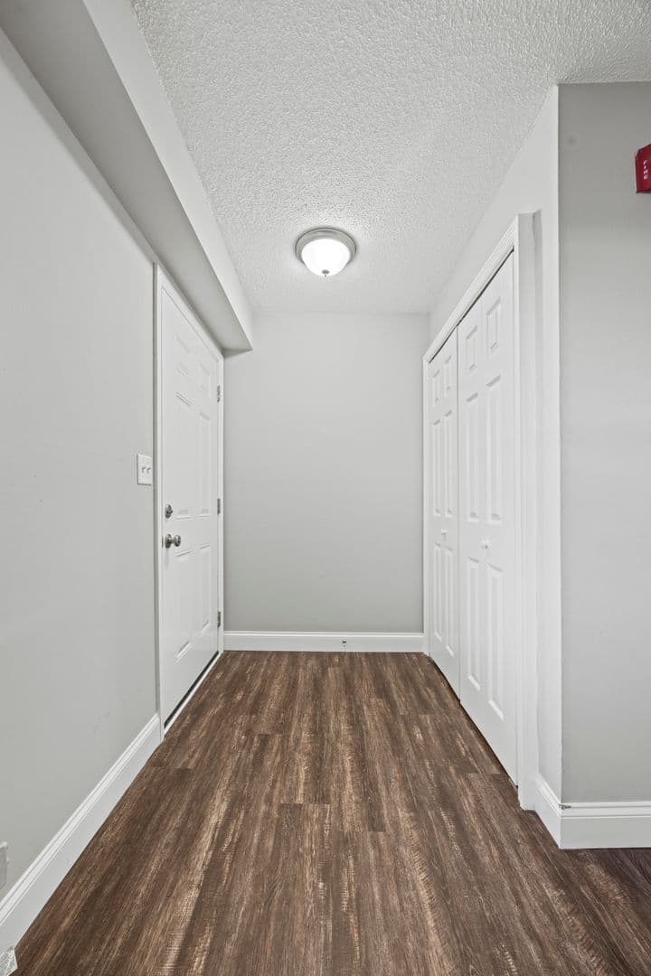 Hixson Apartment: 5519 Highway 153