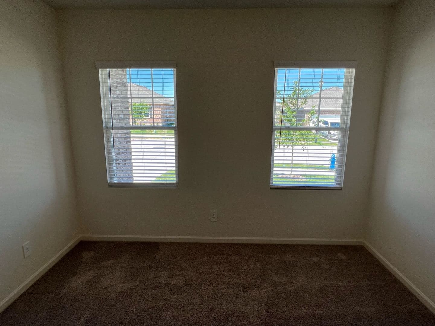 Lavon House: 752 Richmond Drive