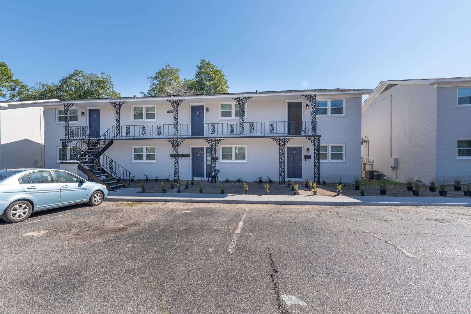 Augusta Apartment: 1600 Johns Rd