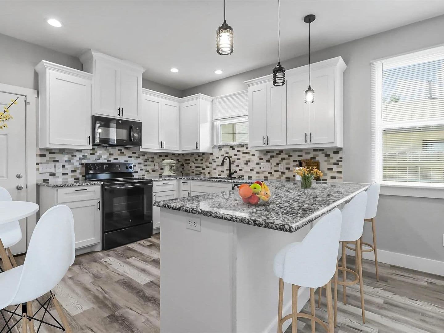 Denison House: 1104 W Elm Street