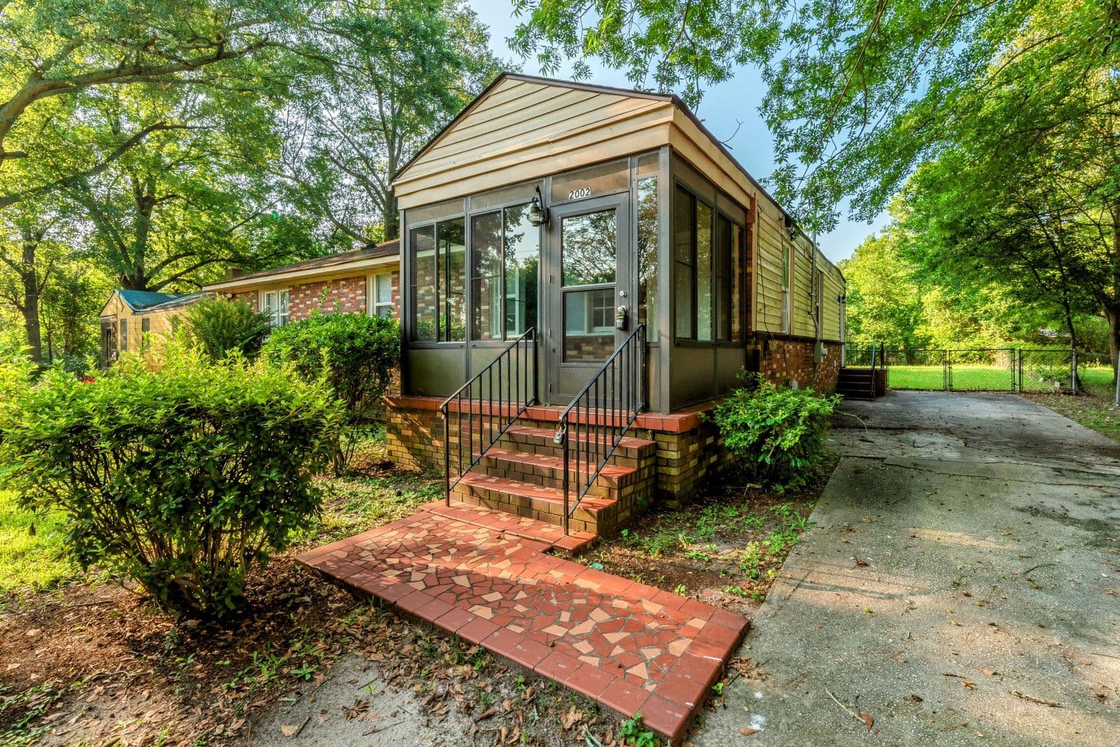Augusta House: 2002 Roosevelt Drive