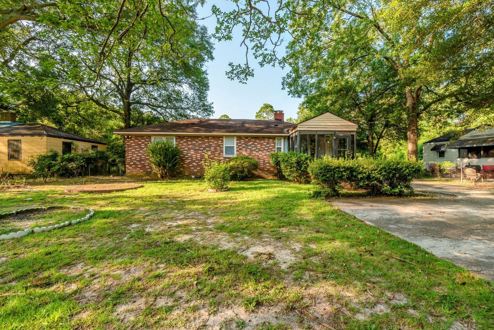 Augusta House: 2002 Roosevelt Drive