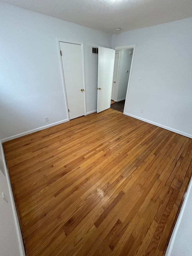 Independence House: 20808 E 13th Ter S.