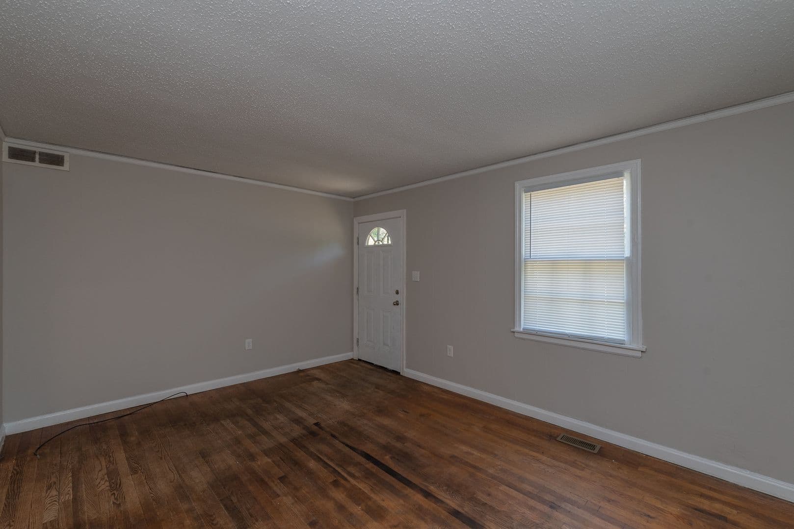 Augusta House: 2269 Pund Avenue