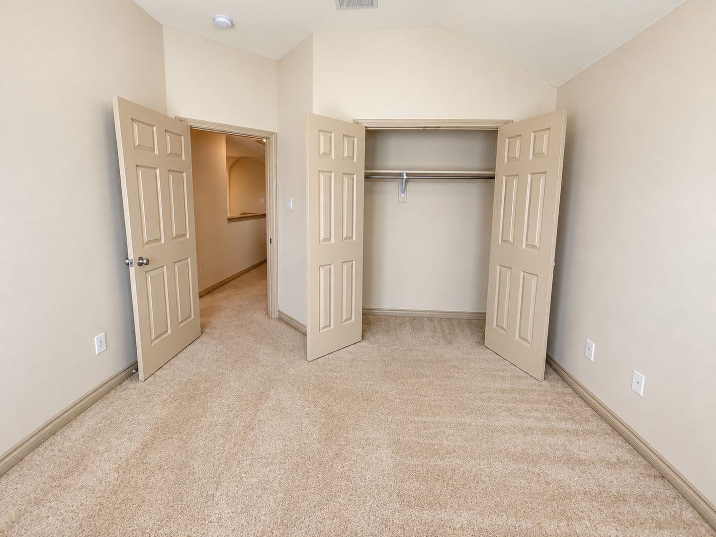 Fort Worth House: 3933 Fernando Drive