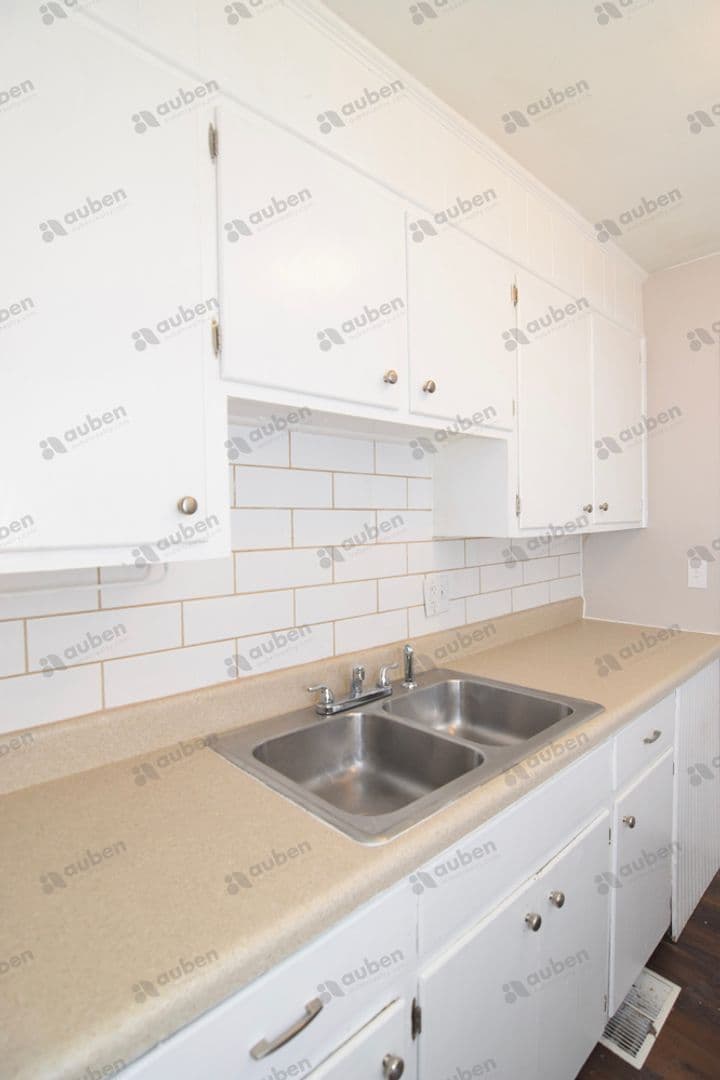 Augusta Apartment: 1600 Johns Rd