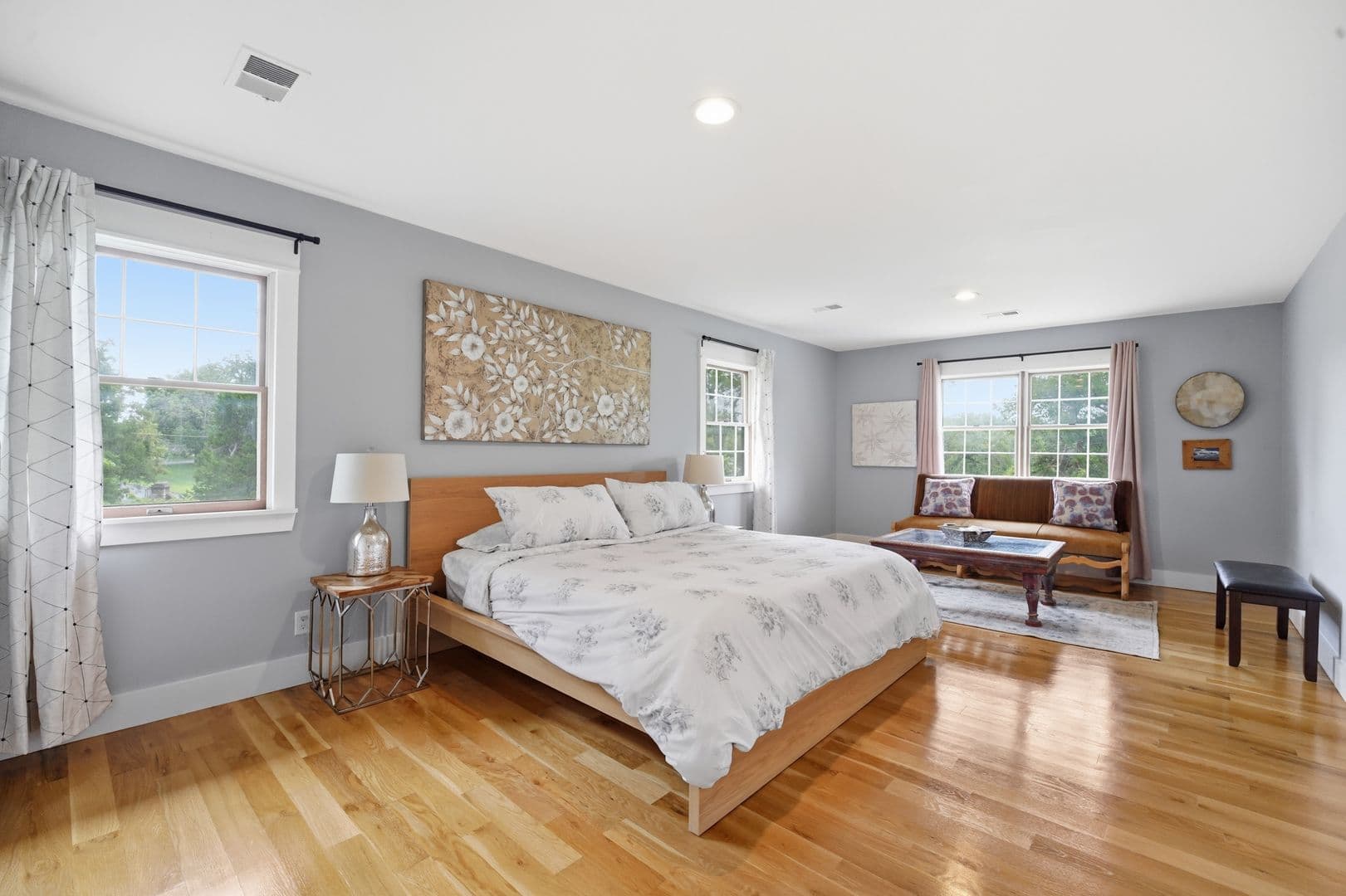 Kansas City House: 10200 Grandview Rd