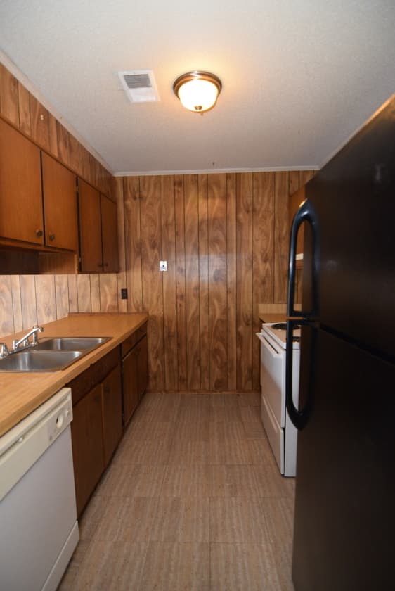 Augusta House: 2311 Walden Drive