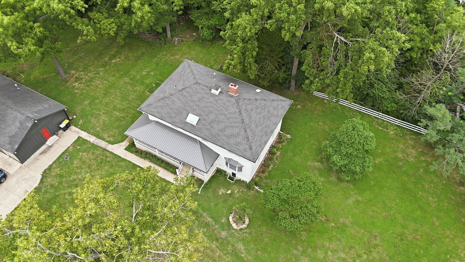 Kansas City House: 10200 Grandview Rd
