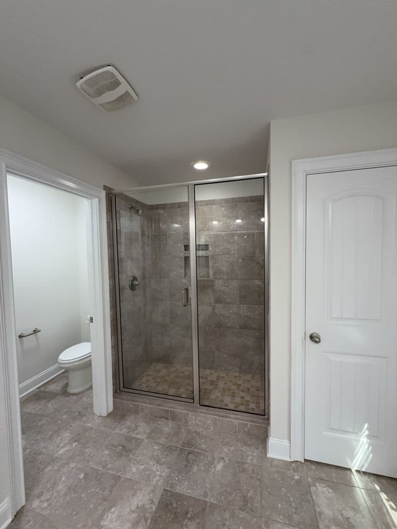Elgin House: 234 Thacher Loop