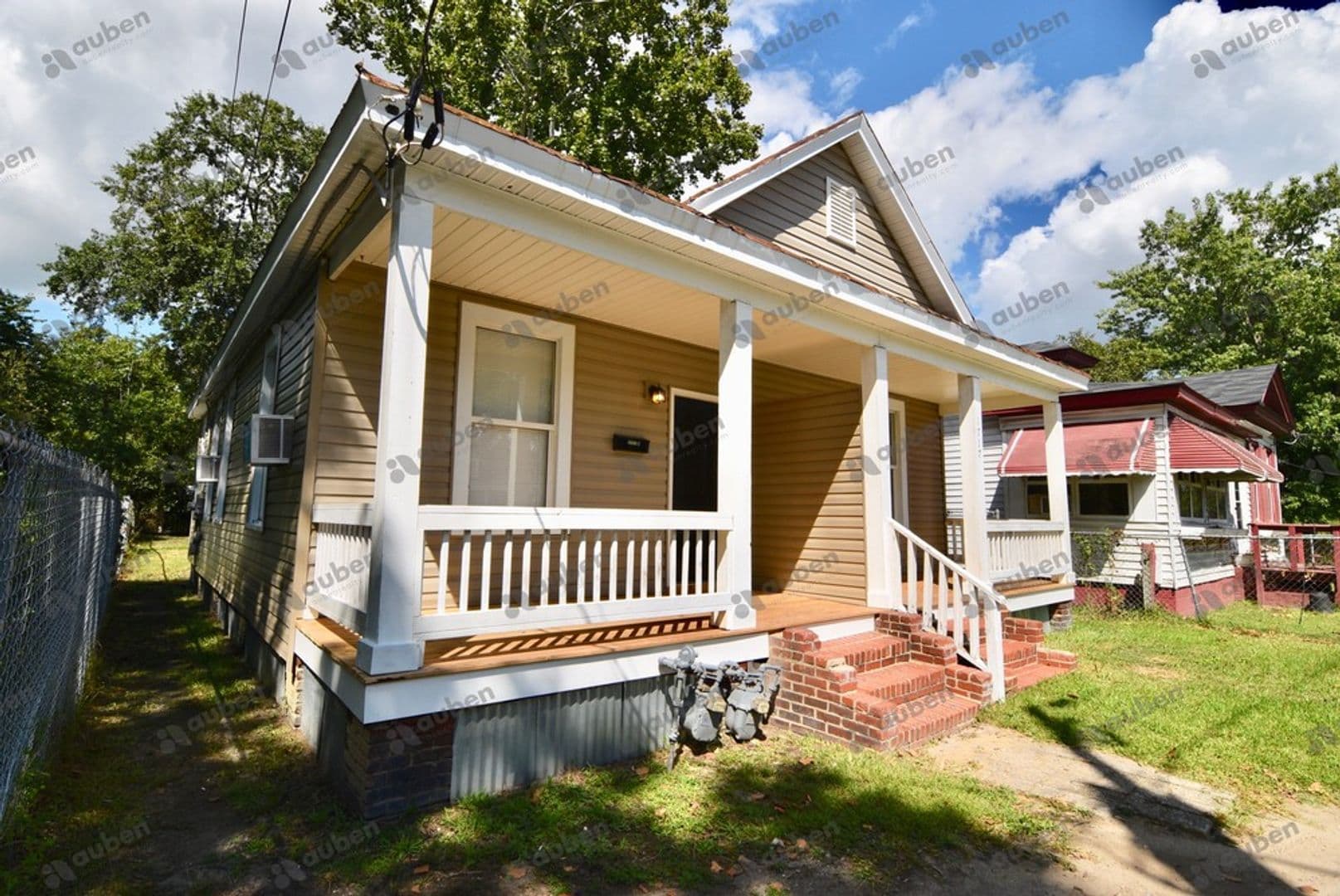 Augusta House: 1717 Starnes Street