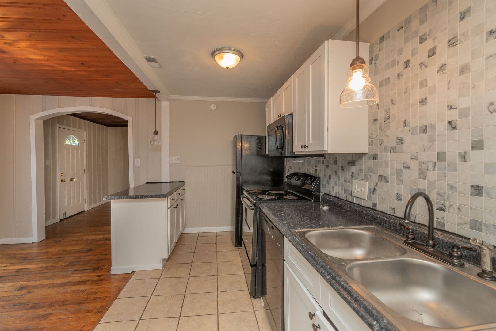 Augusta House: 1110 Murphy Street