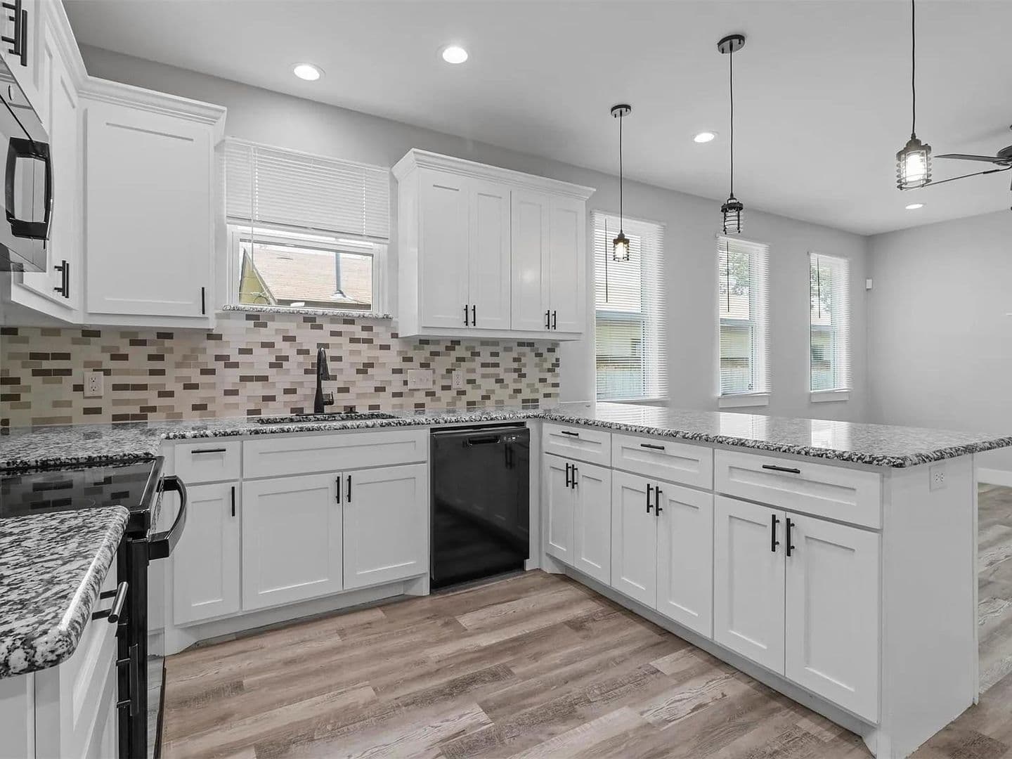 Denison House: 1104 W Elm Street