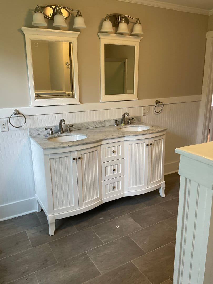 Hephzibah House: 5233 Old Mike Padgett Hwy
