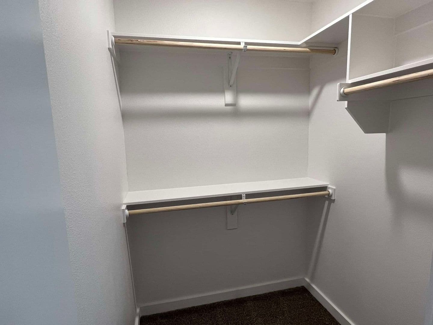 Denison Apartment: 2522-2524 South Fannin Avenue