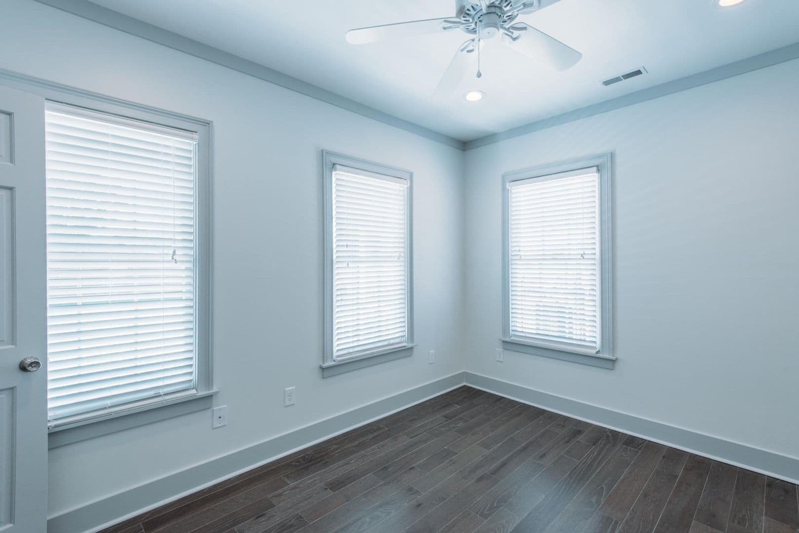 Charleston Apartment: 10 Orrs Court
