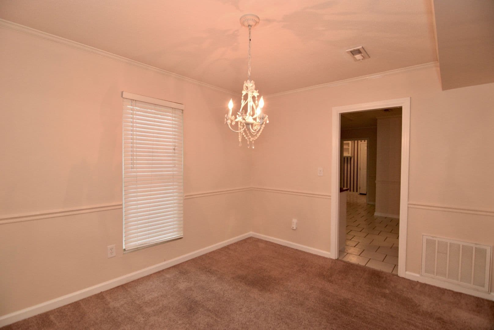 Evans House: 490 Pheasant Run Drive