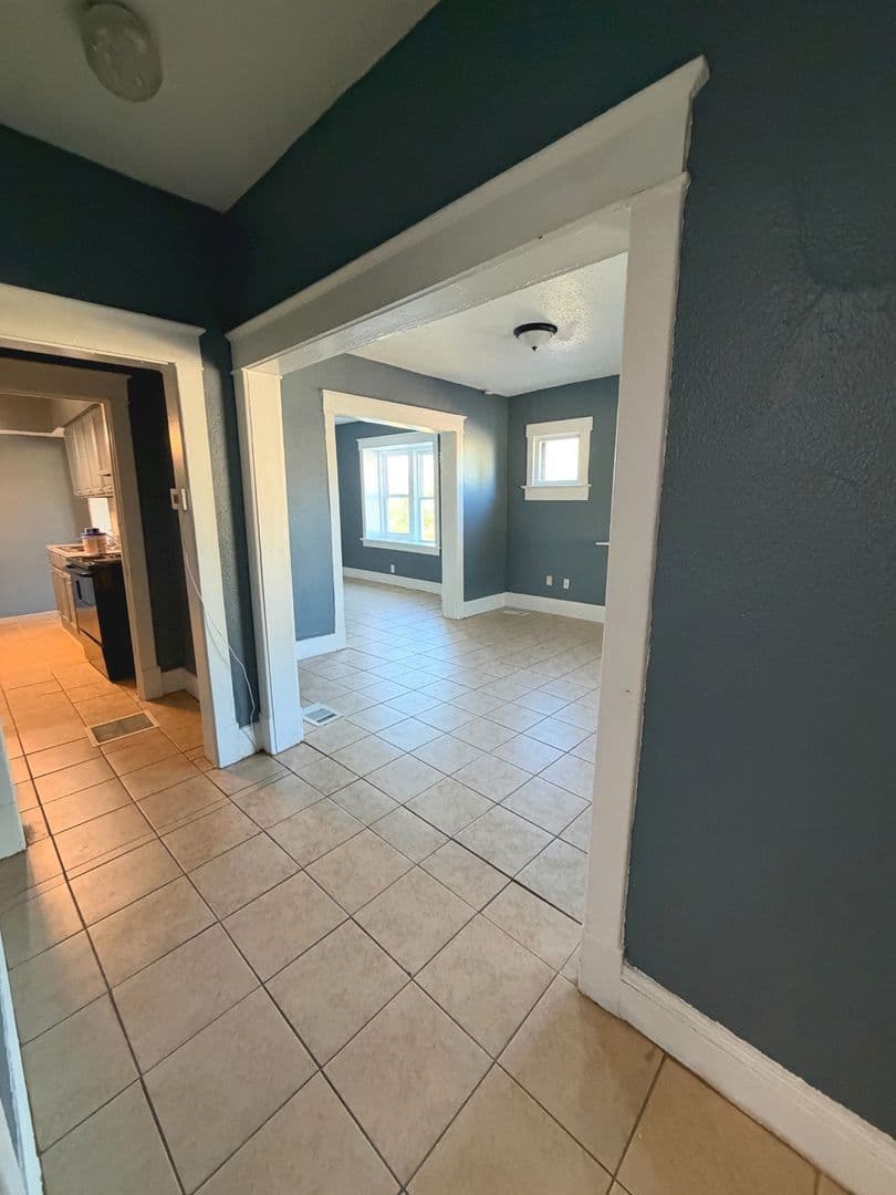 Kansas City House: 2600 Euclid Ave