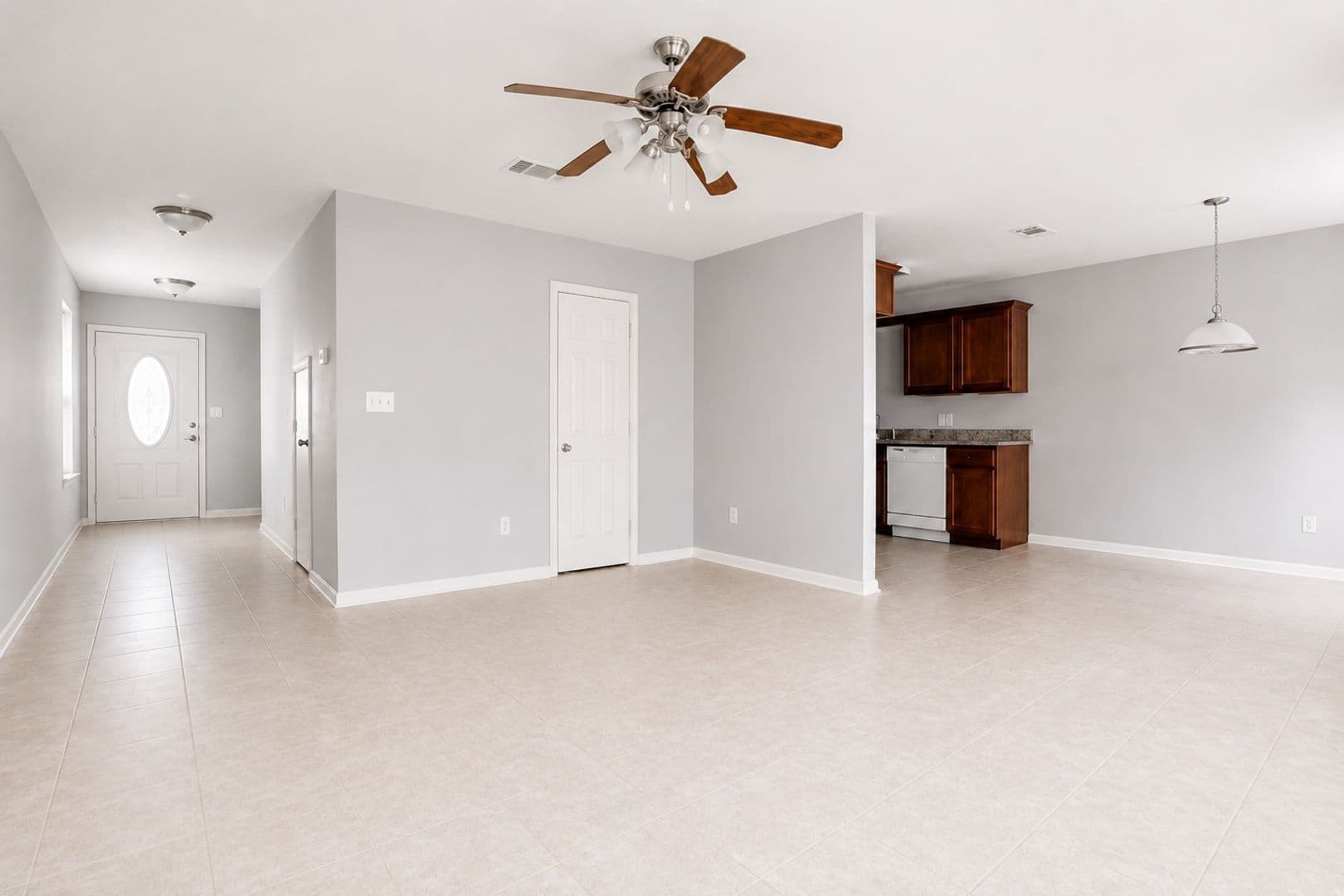 Princeton Apartment: 1109-1111 Parkway Trail