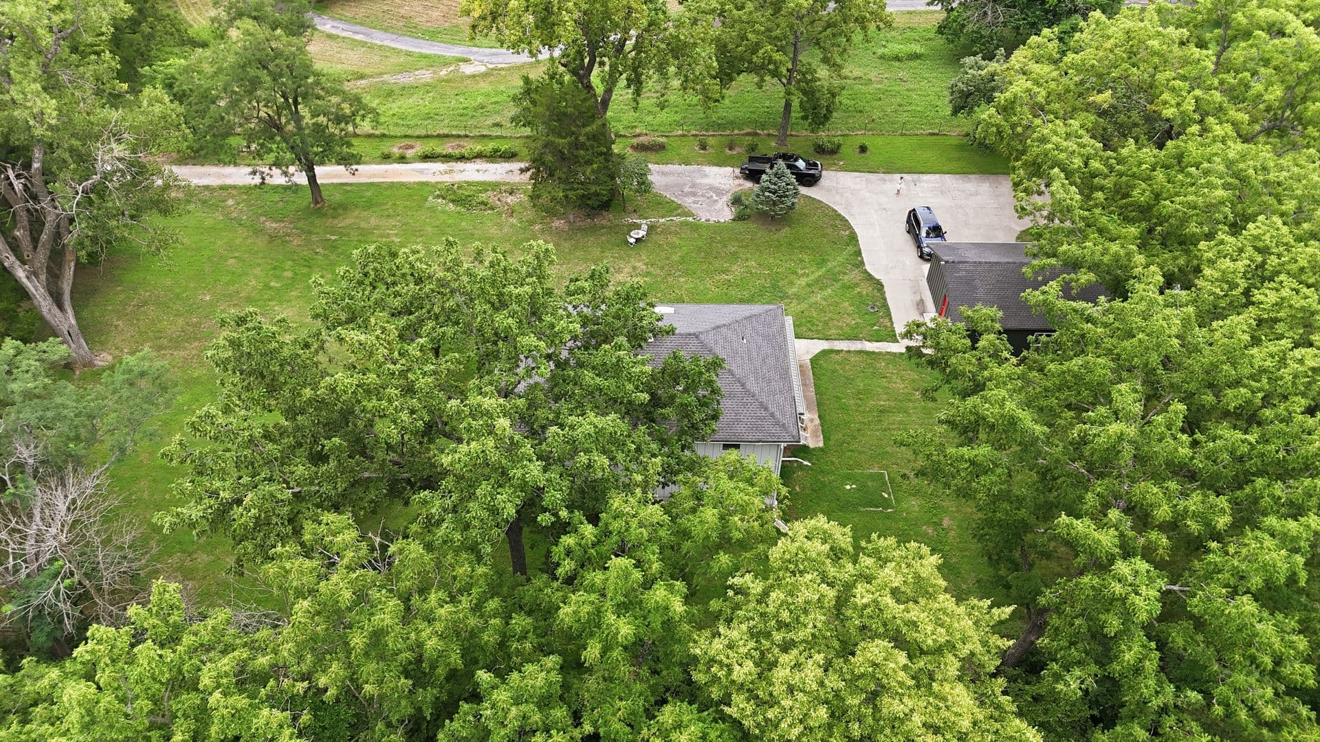Kansas City House: 10200 Grandview Rd