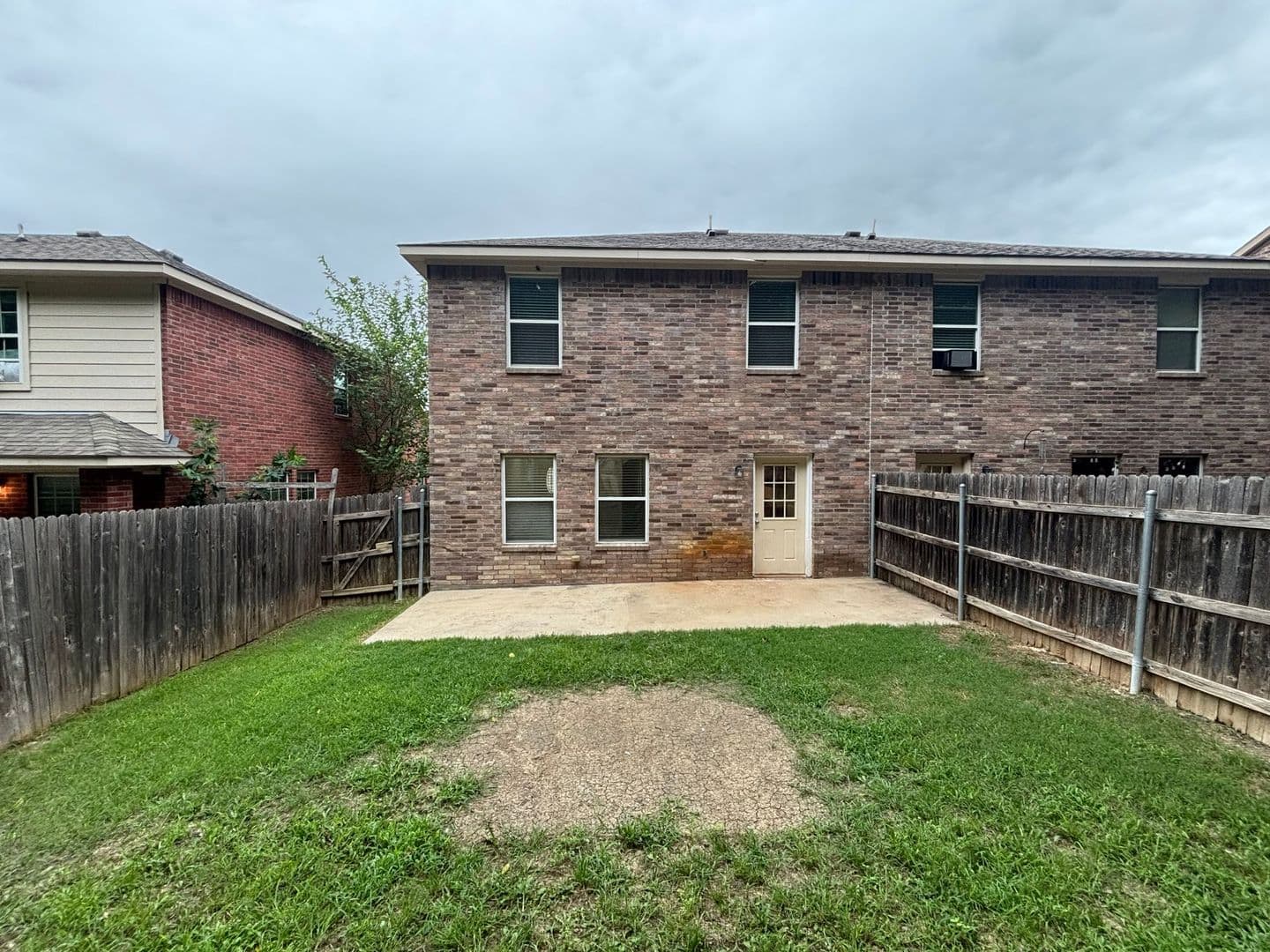 Princeton House: 909 Parkplace Ridge