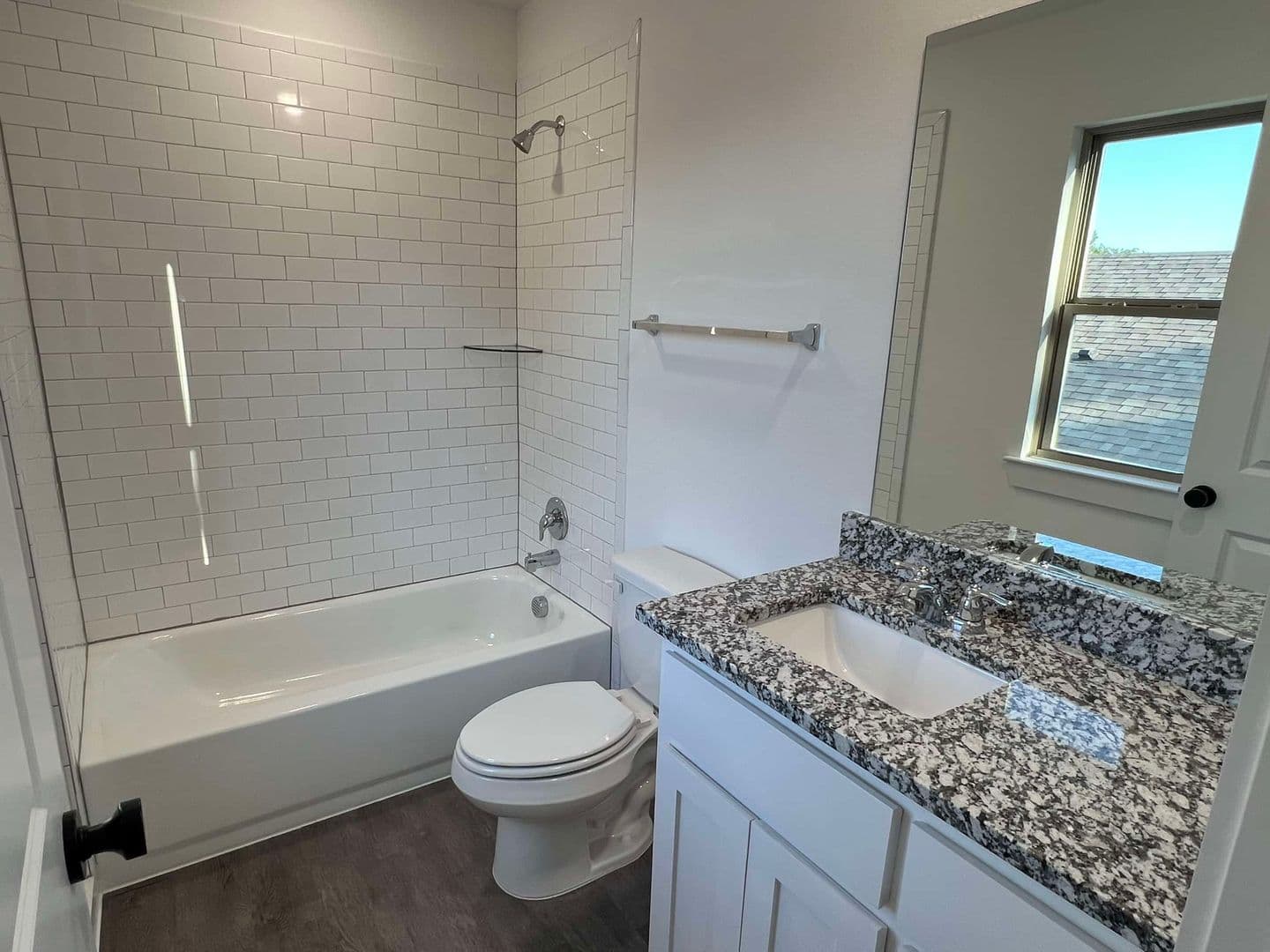 Denison Apartment: 2522-2524 South Fannin Avenue