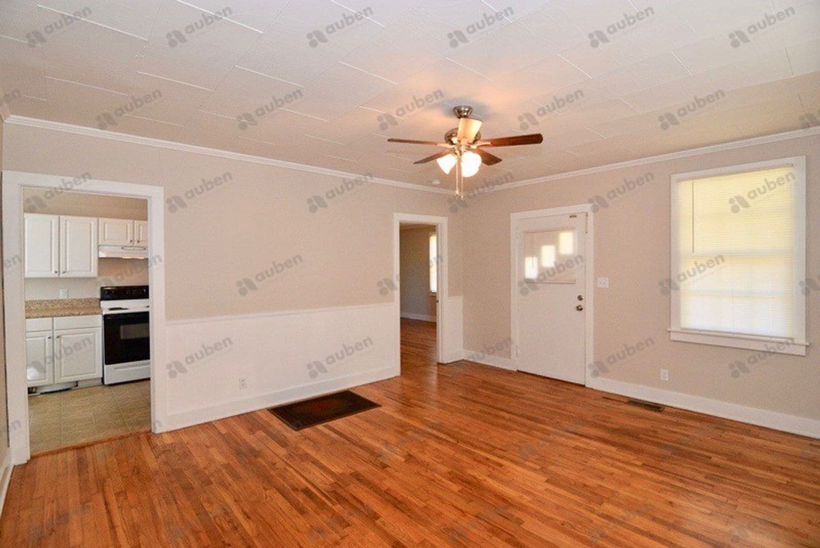 Augusta House: 512 Beaufort Drive
