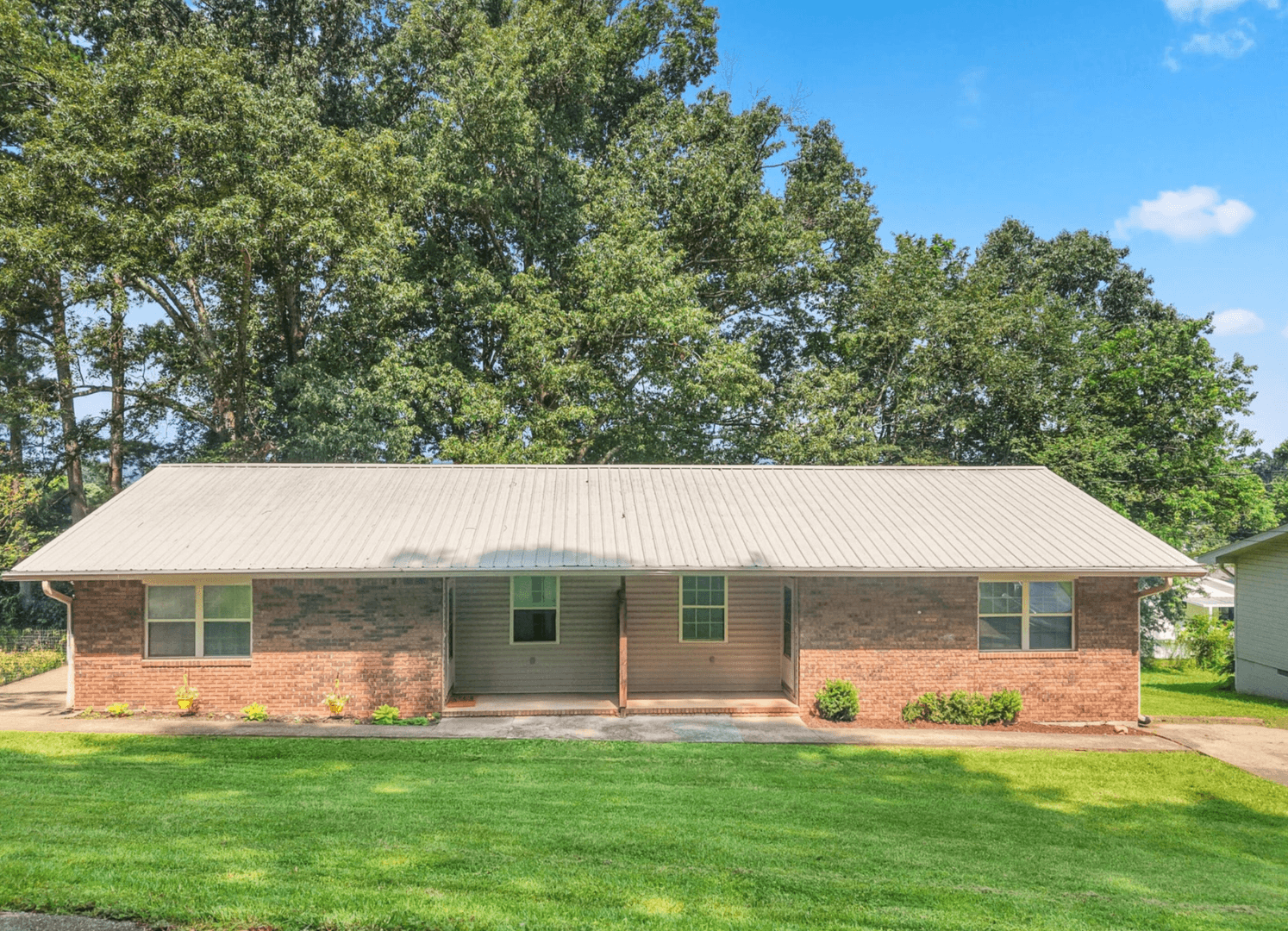Rossville House: 405 Missionary Avenue