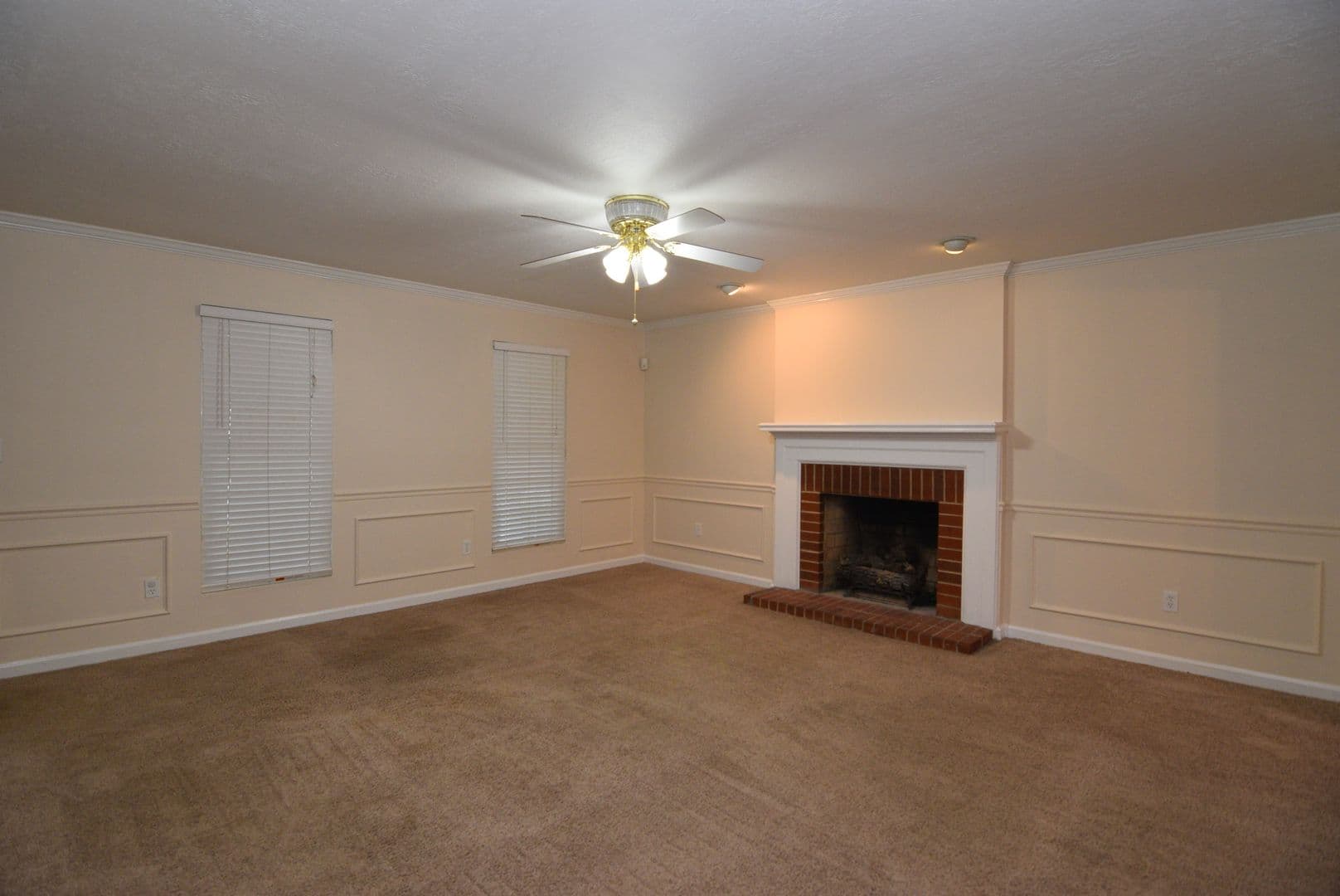 Evans House: 490 Pheasant Run Drive