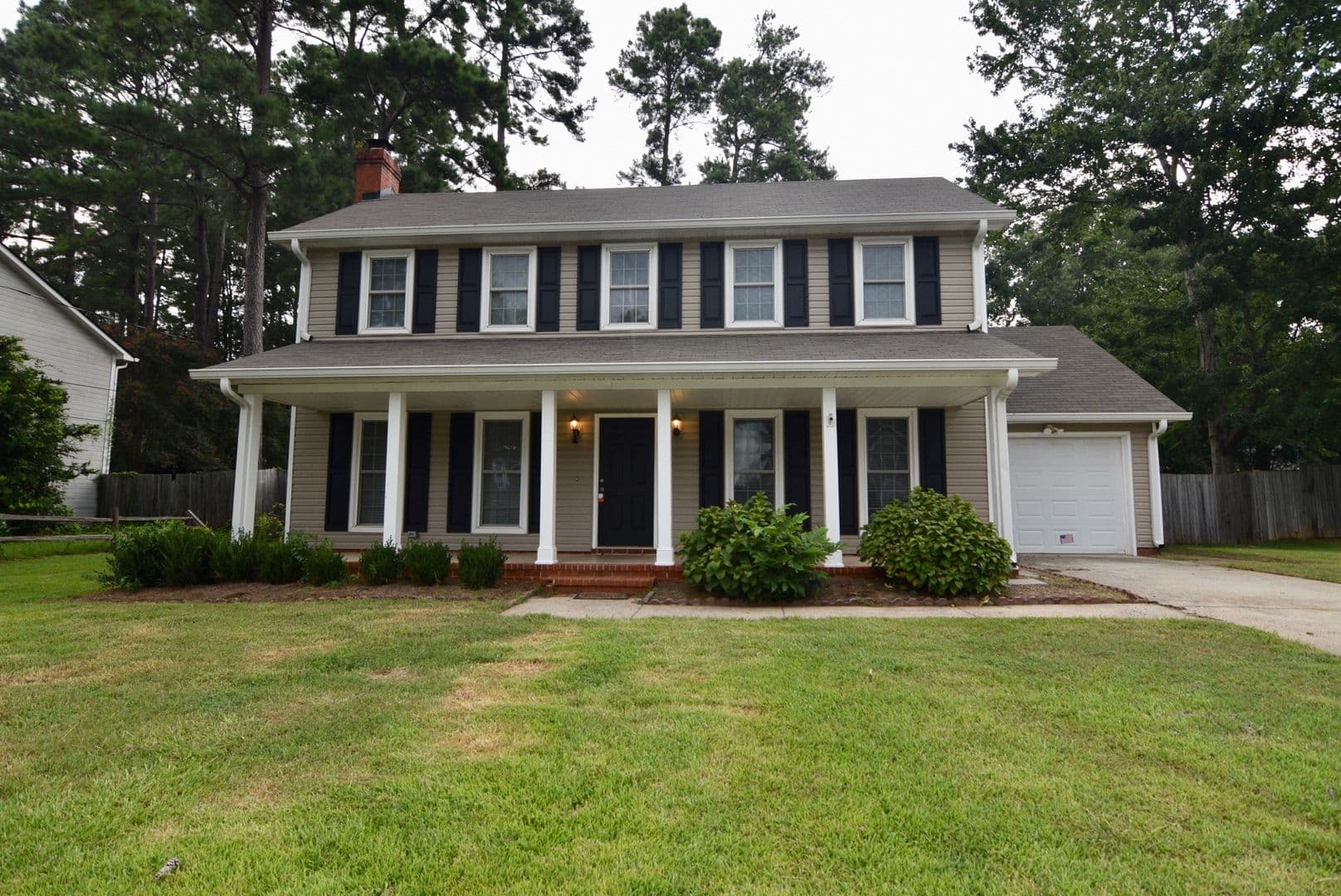 Evans House: 490 Pheasant Run Drive