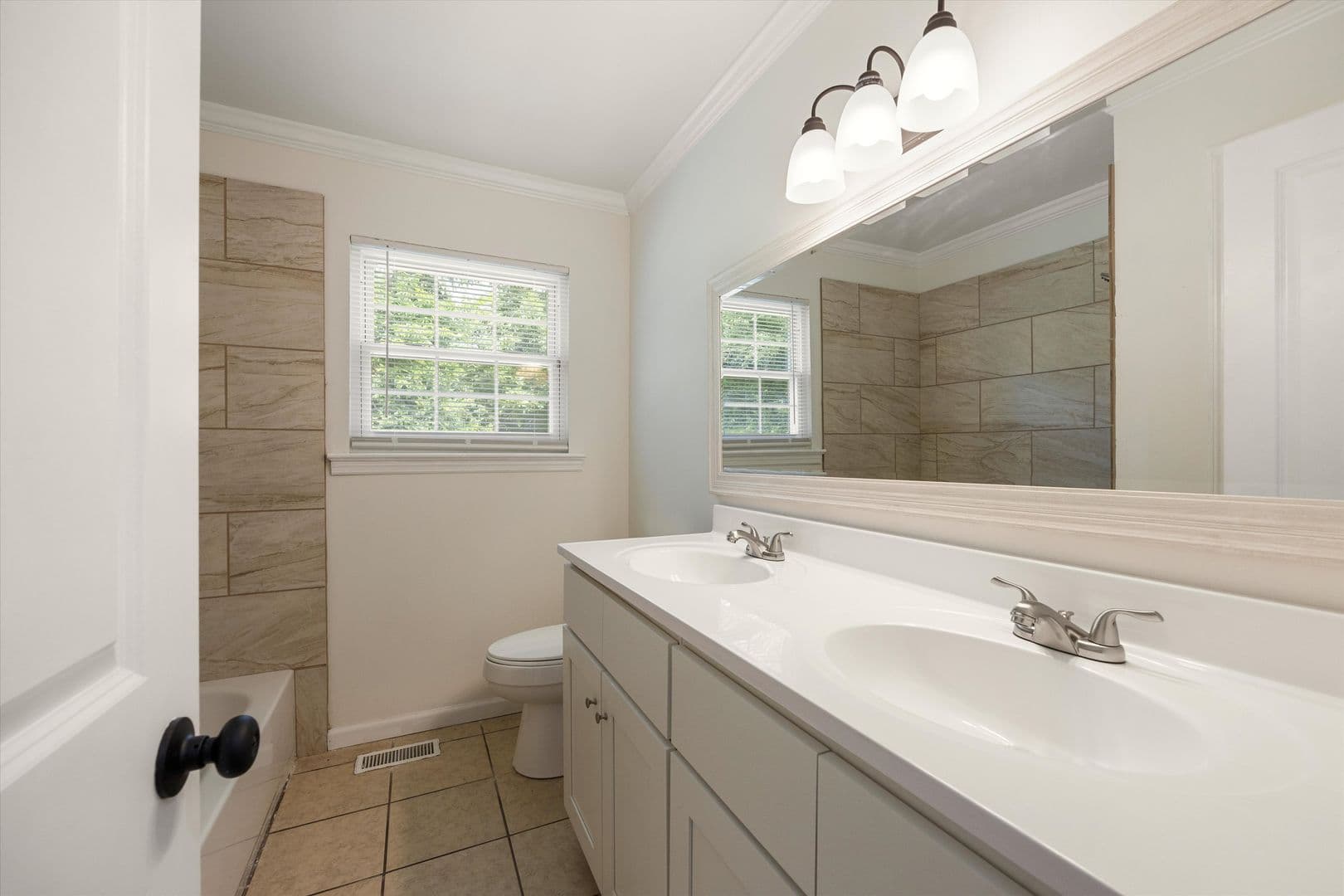 Ooltewah House: 4015 Shady Oak Drive