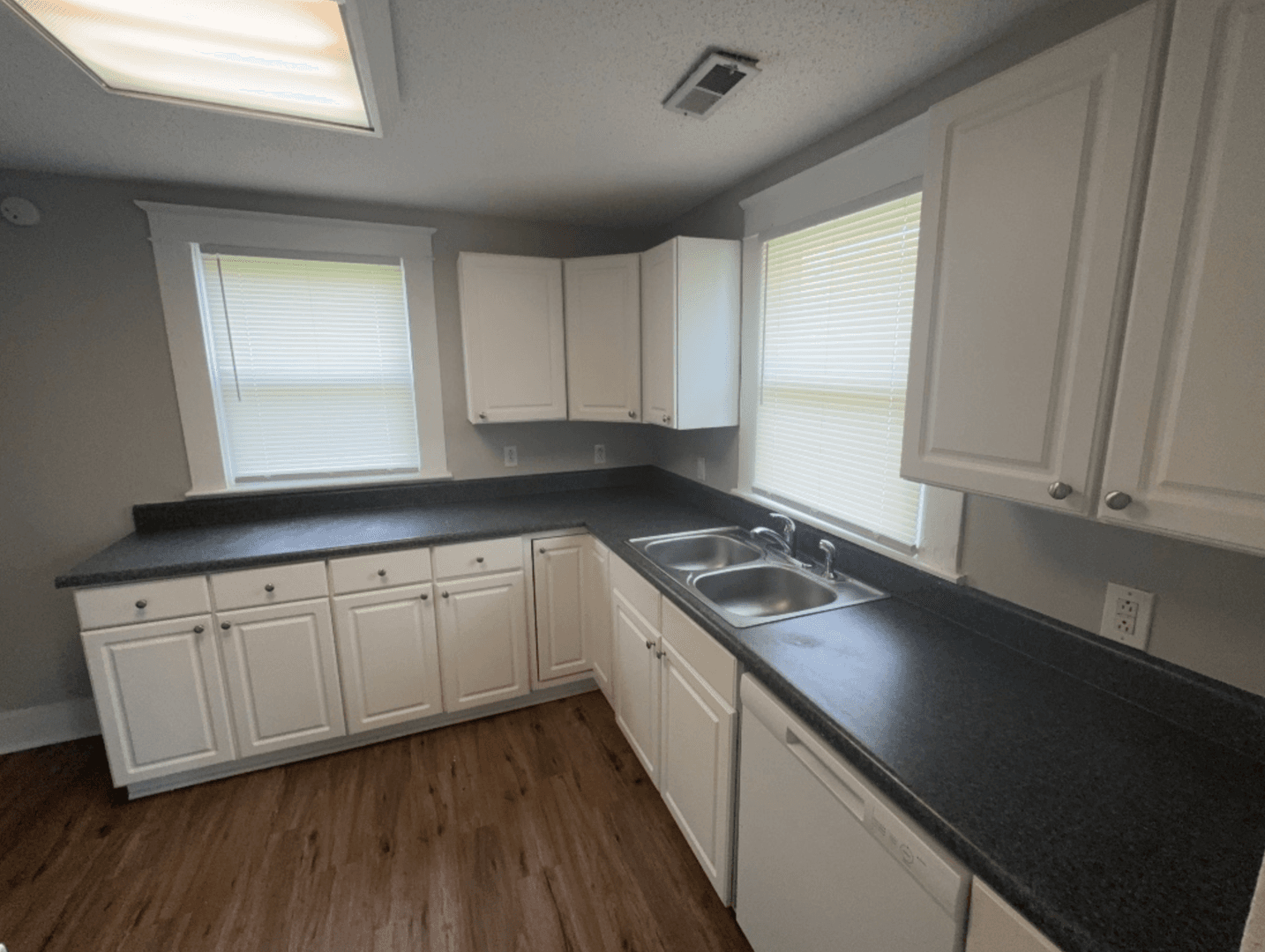 Chattanooga House: 2413 Stuart Street