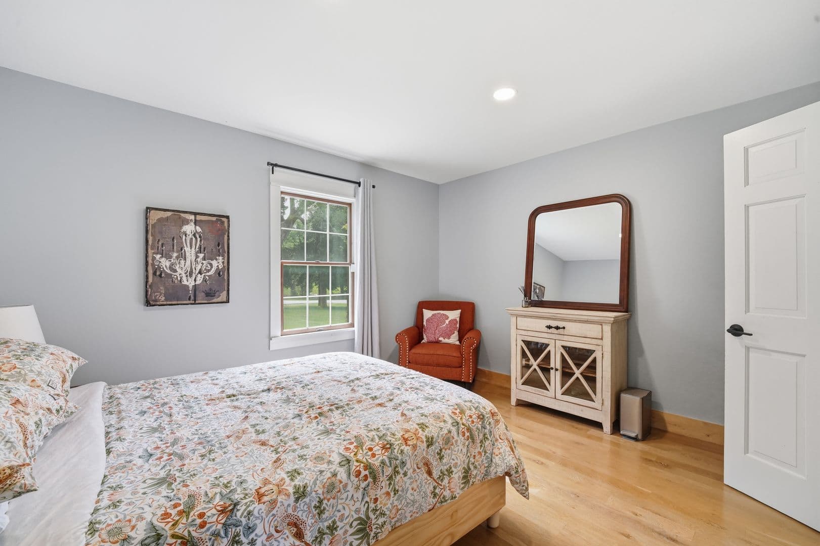 Kansas City House: 10200 Grandview Rd
