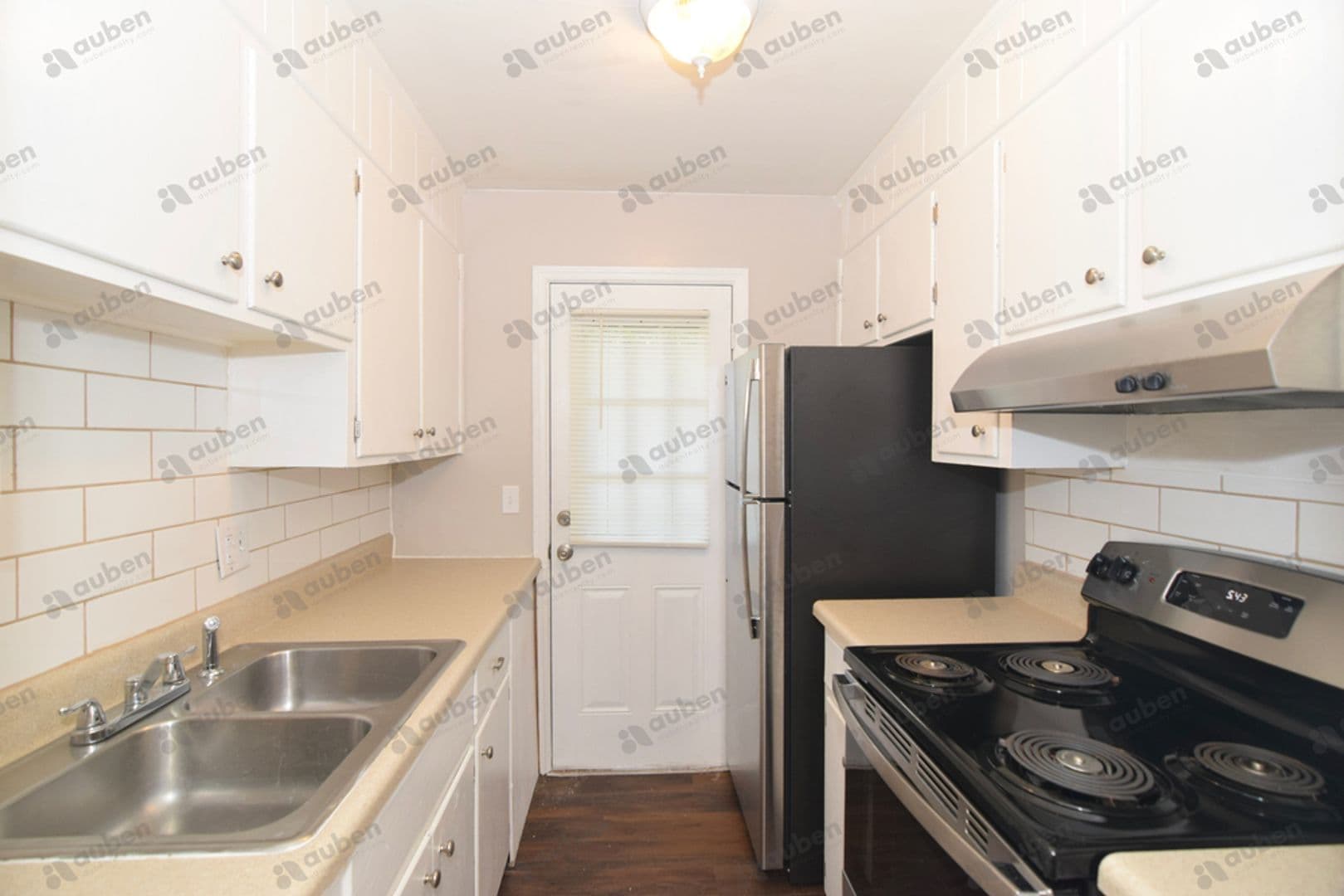 Augusta Apartment: 1600 Johns Rd