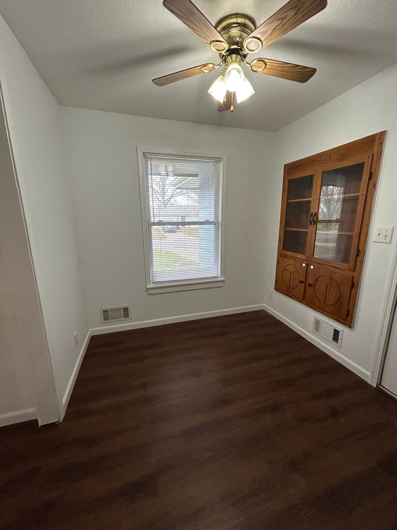 Independence House: 20808 E 13th Ter S.