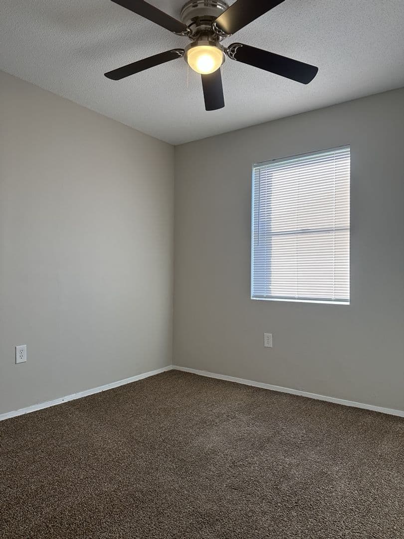 Augusta House: 3202 Gerald Dr E