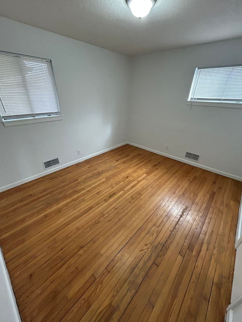 Independence House: 20808 E 13th Ter S.