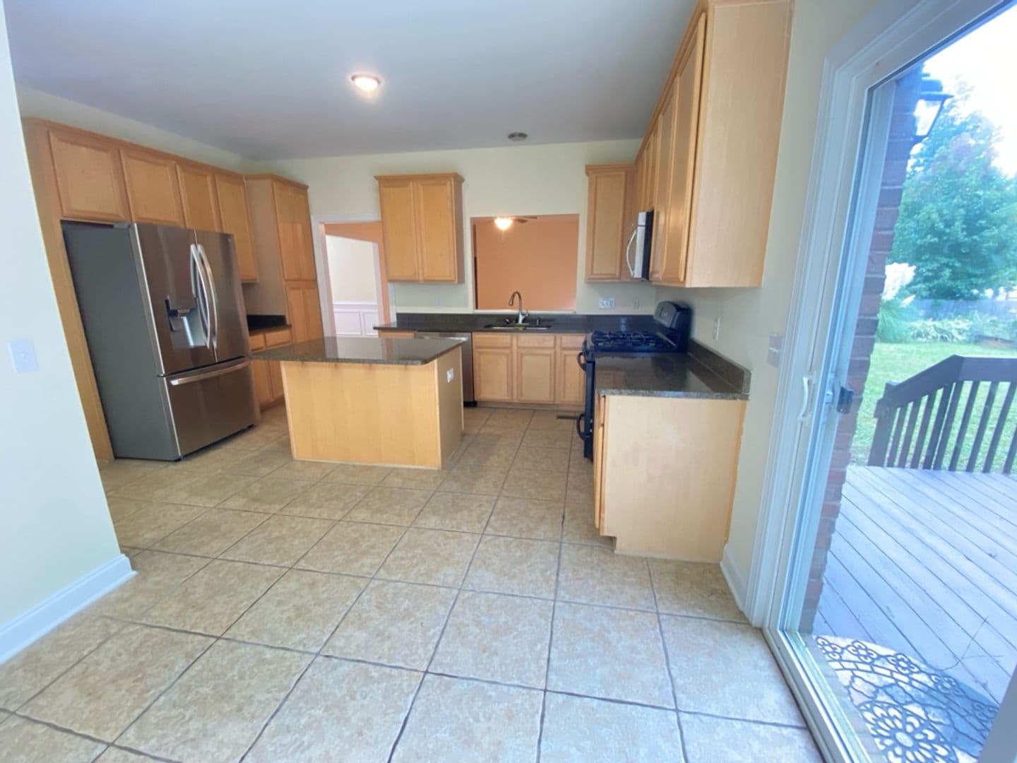 Lexington House: 105 Ridge Top Rd