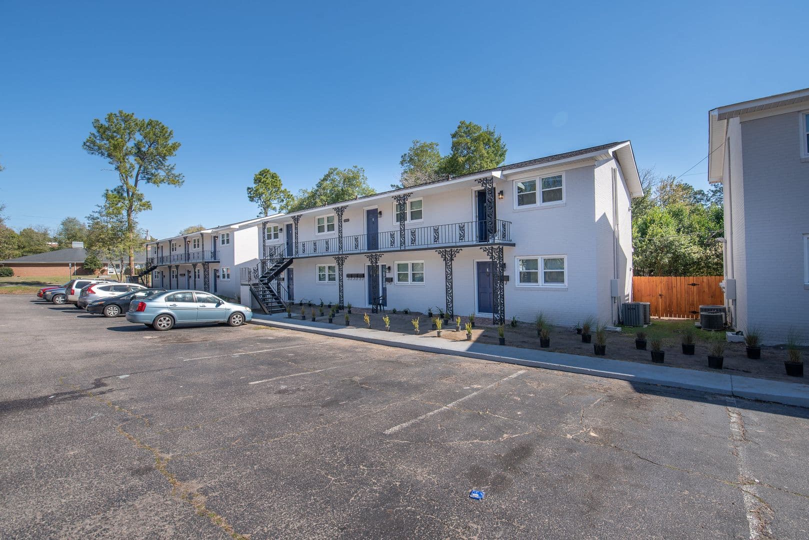Augusta Apartment: 1600 Johns Rd