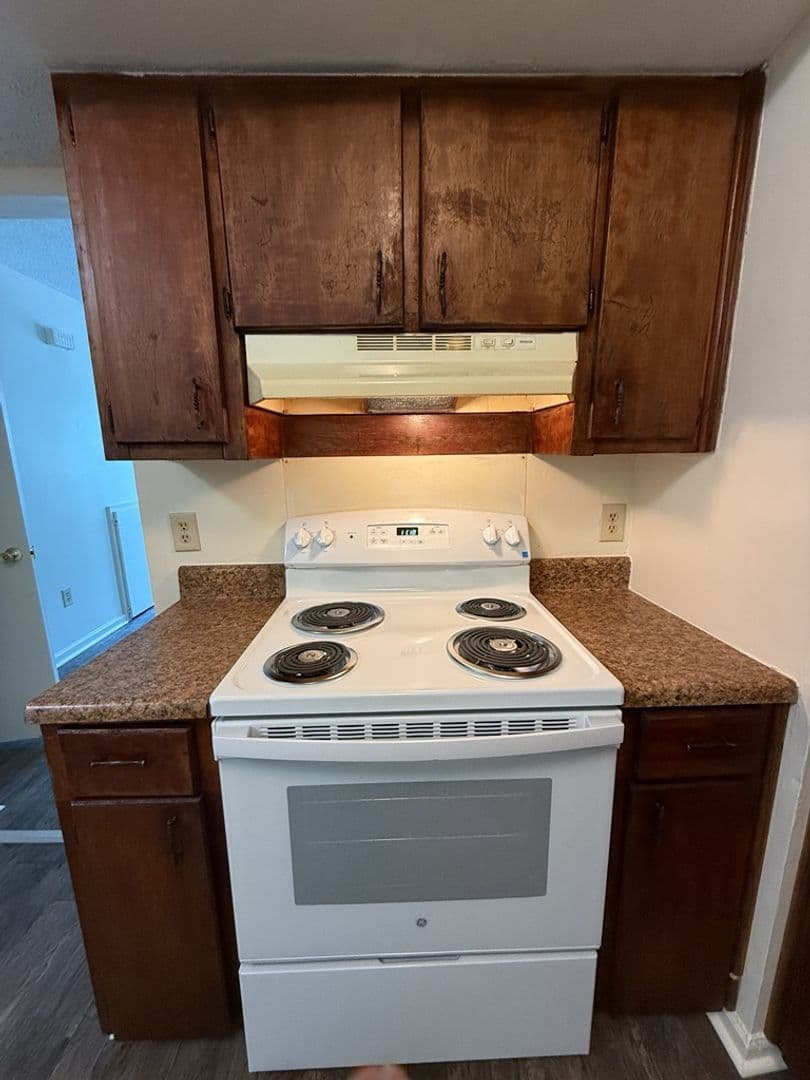 Columbia Apartment: 3606 Medical Drive