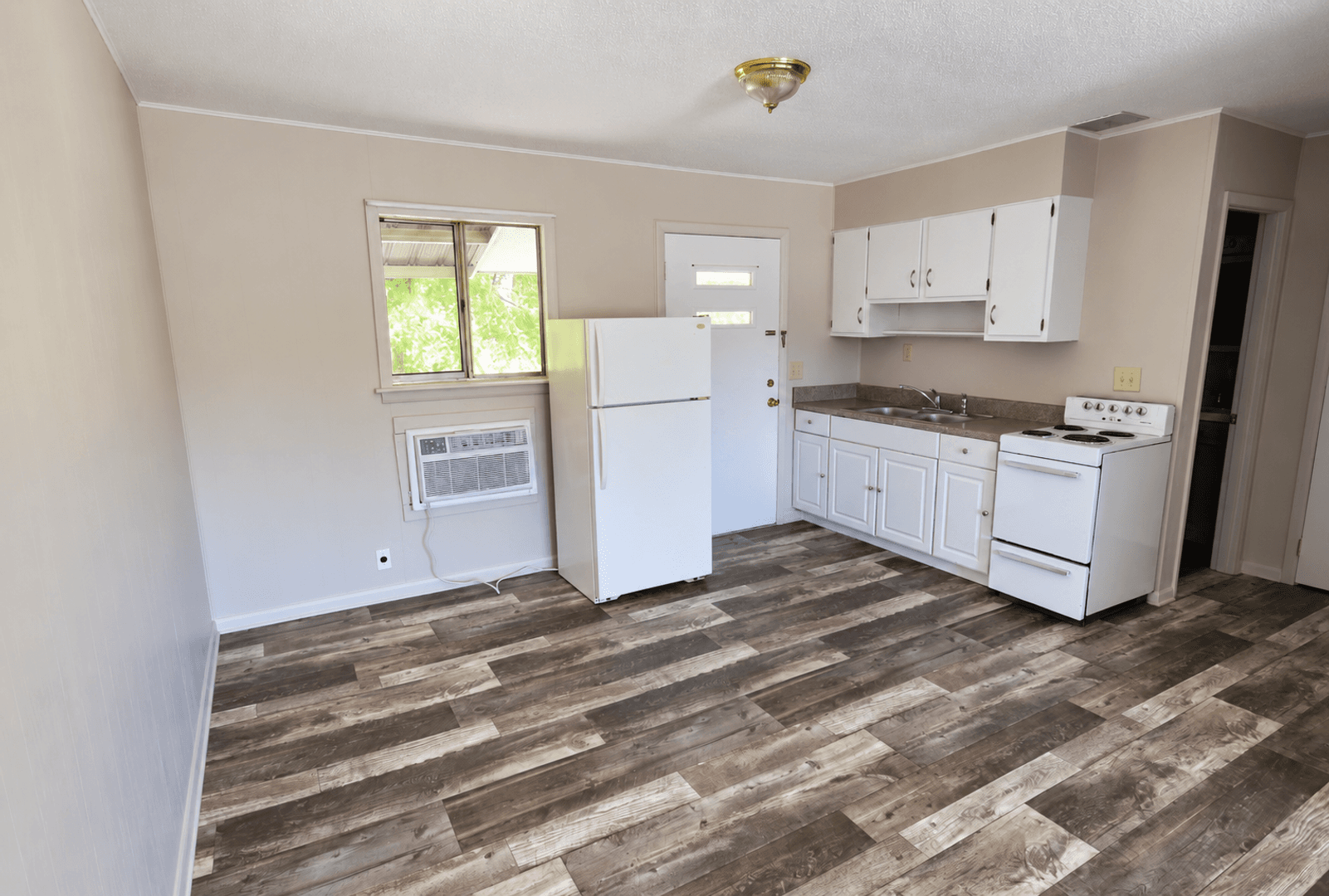Ringgold House: 568 Julian Road