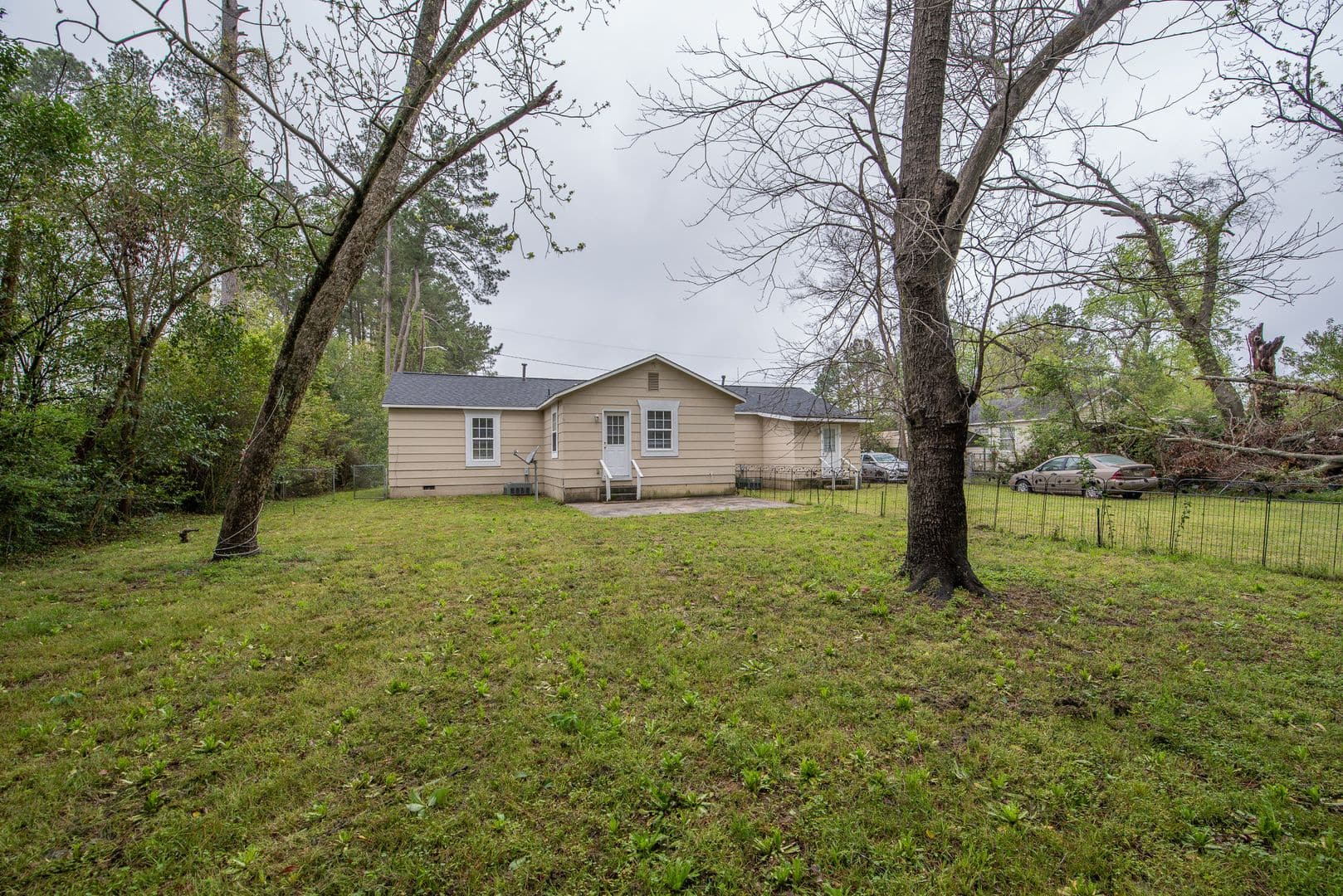 Augusta House: 2484 Miles Avenue