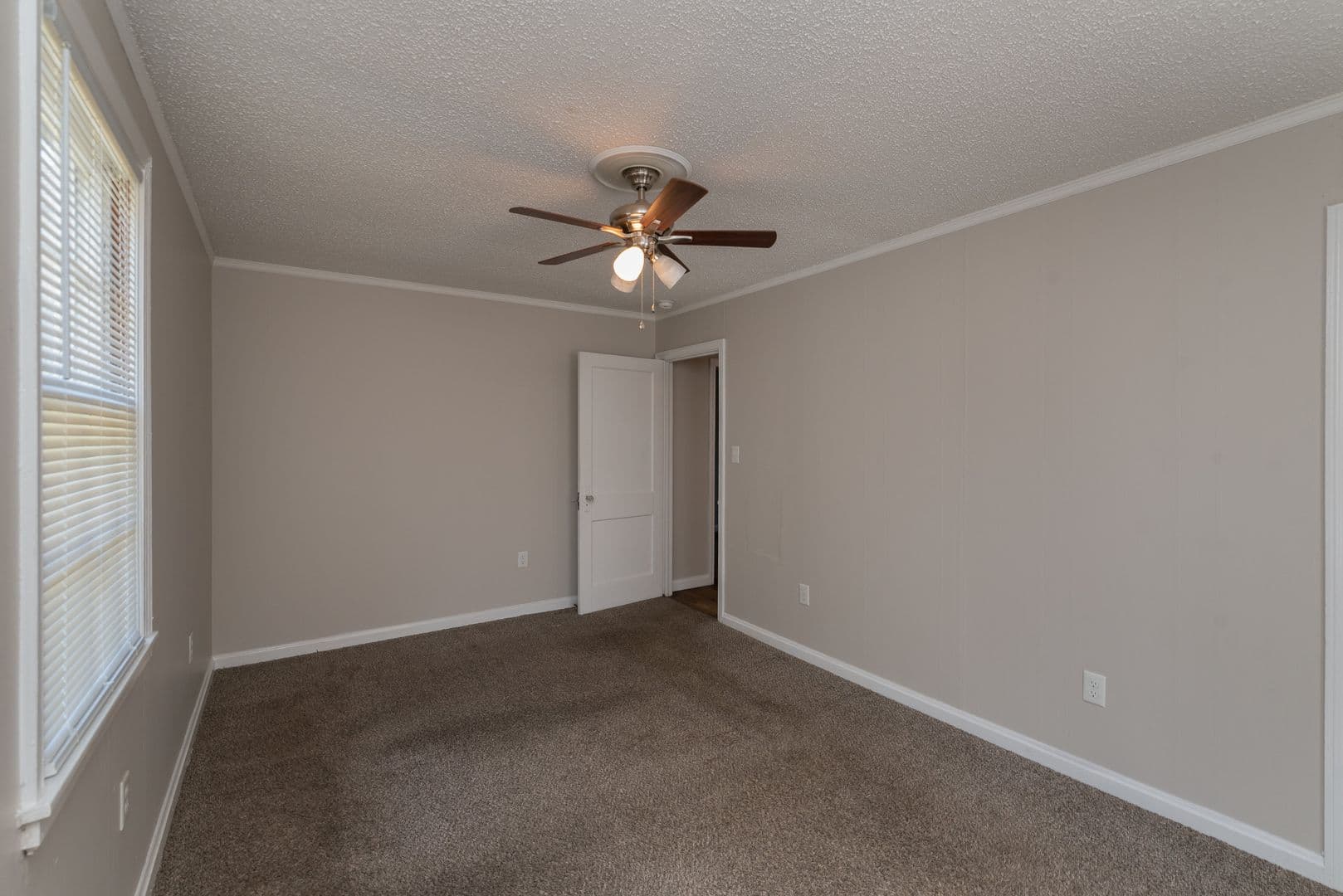 Augusta House: 2269 Pund Avenue