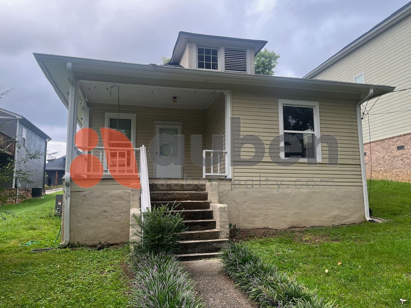 Chattanooga House: 316 Stringer St