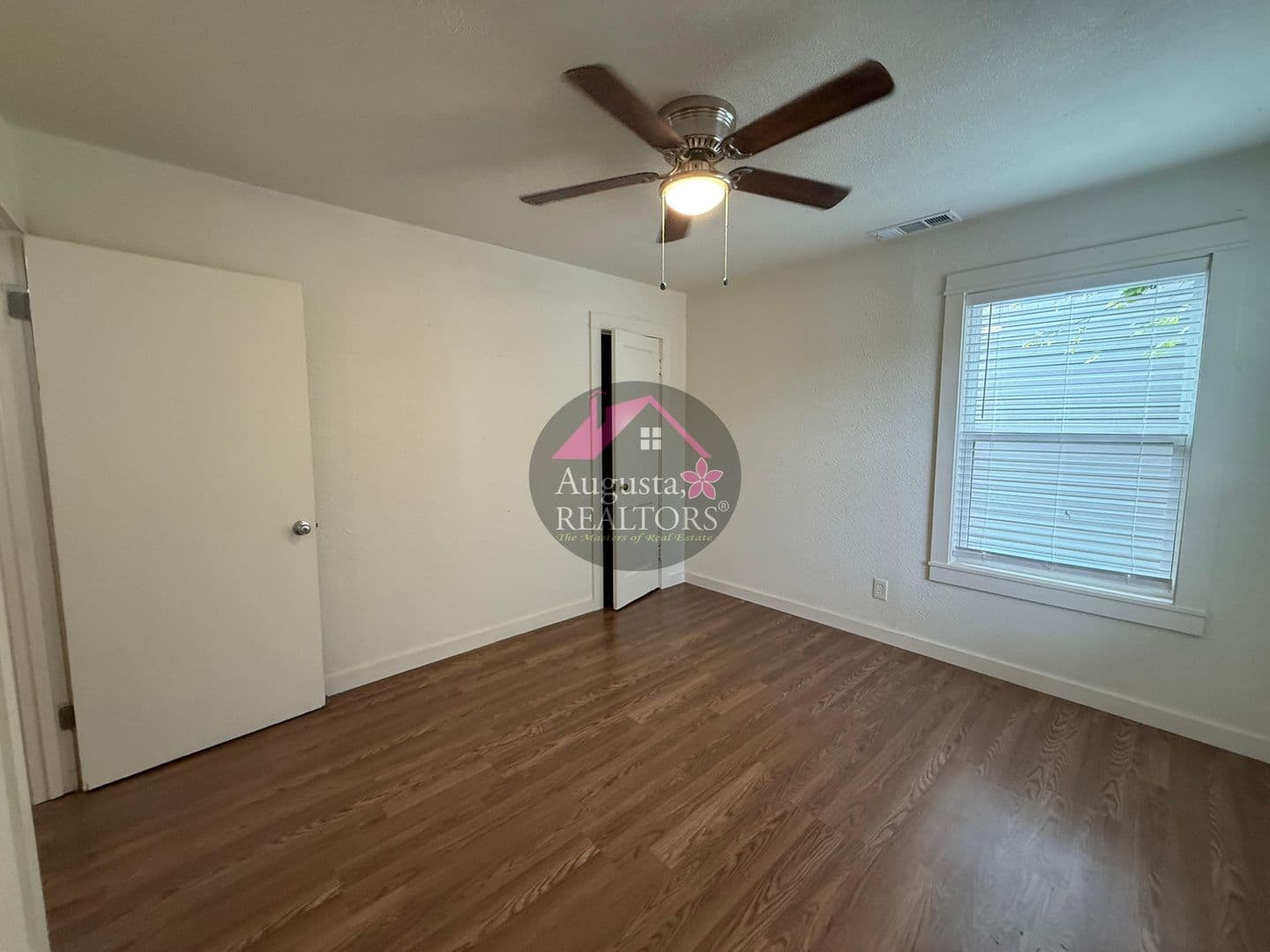 Abilene House: 1482 Burger - 1482 Burger