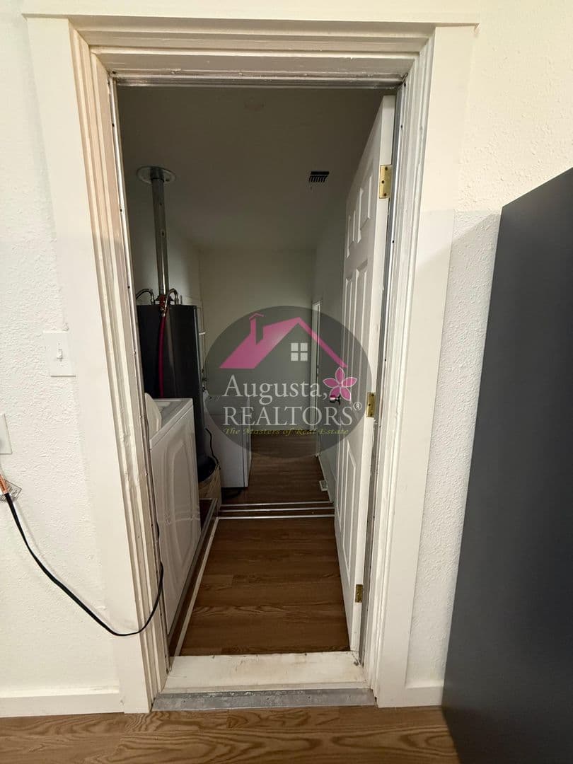 Abilene House: 1482 Burger - 1482 Burger