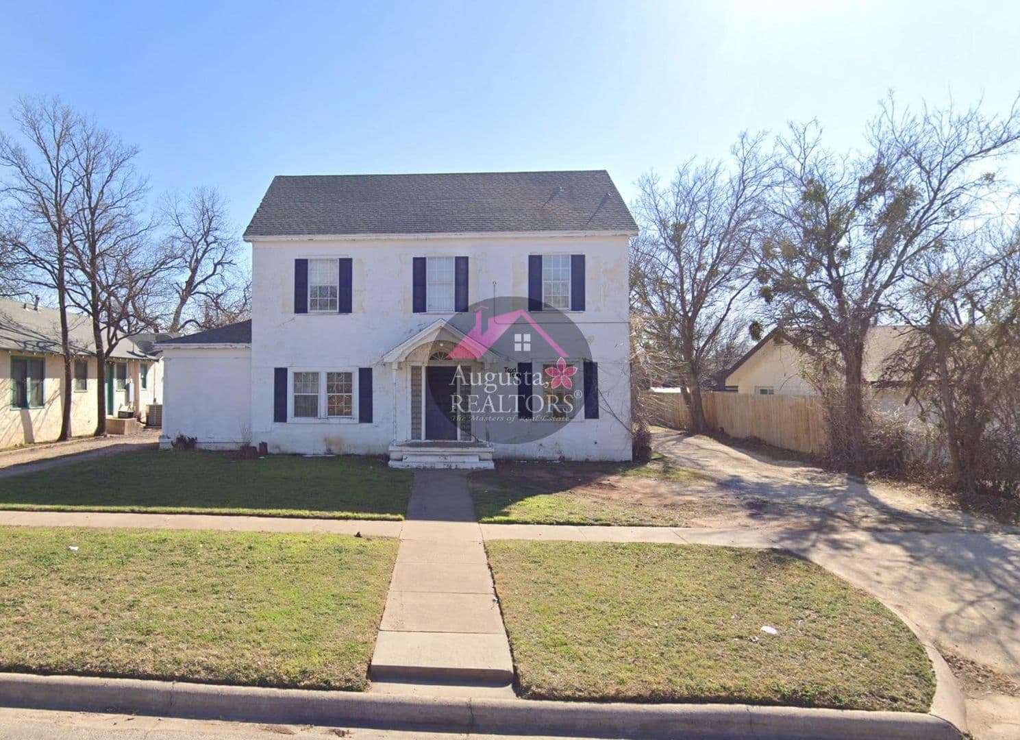 Abilene Apartment: 649 EN 18th Apt 3
