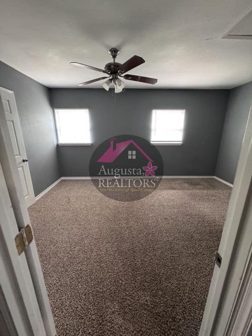 Abilene House: 2626 Garfield Avenue