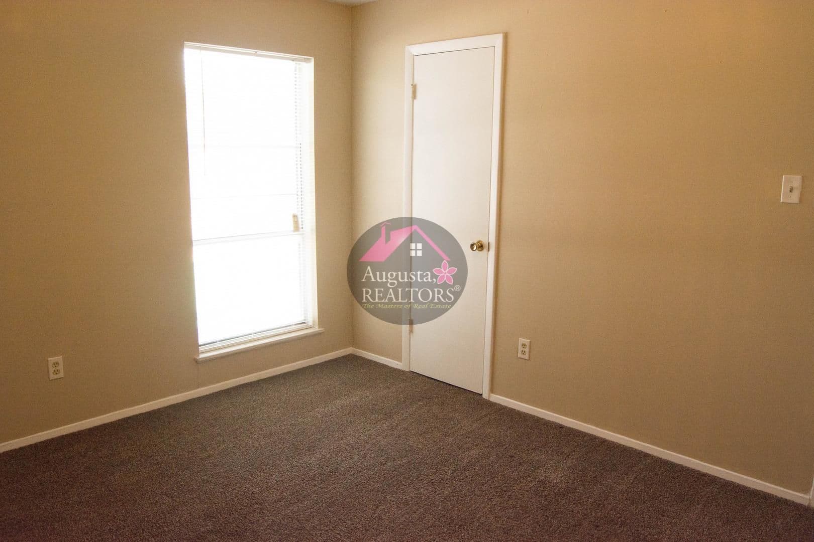 Abilene Apartment: 2800 Sayles - 18 B